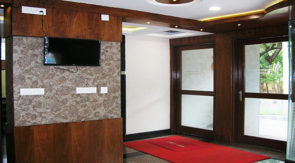 Sri Kapileswara Residency Hotel Tirupati Exterior photo