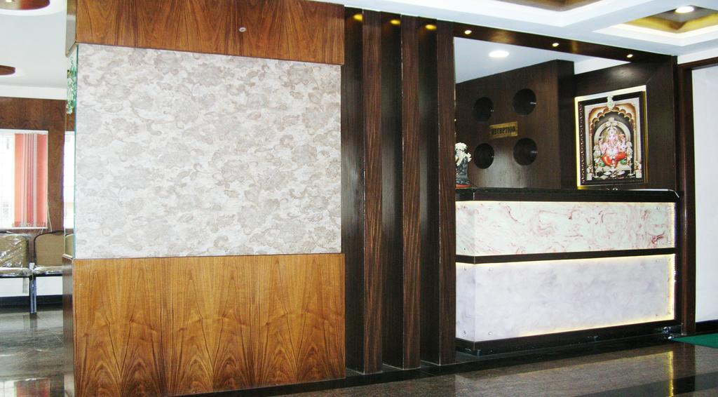 Sri Kapileswara Residency Hotel Tirupati Exterior photo