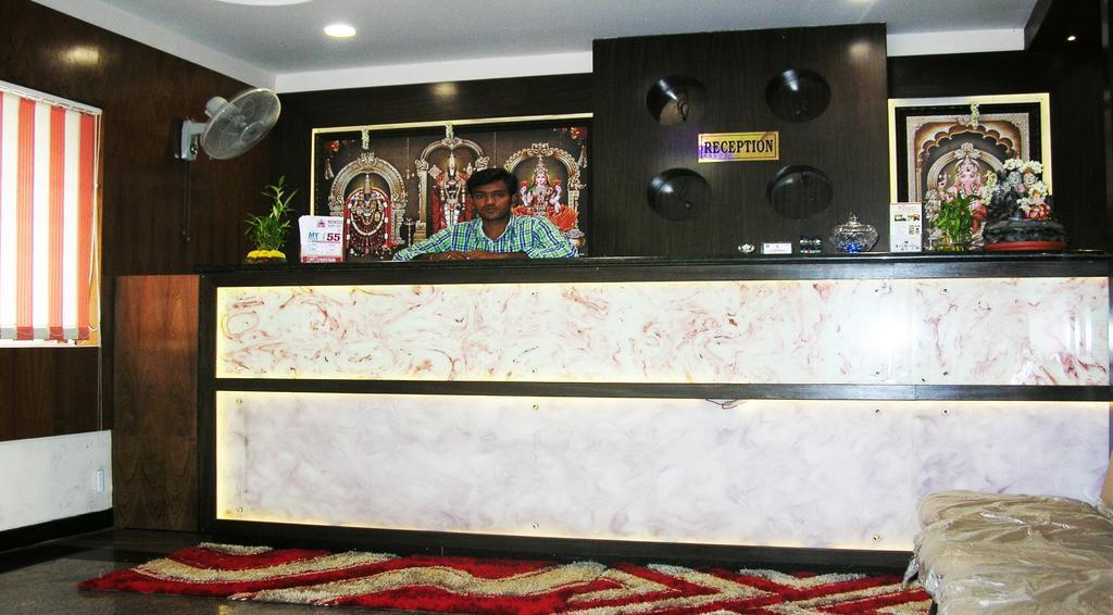 Sri Kapileswara Residency Hotel Tirupati Exterior photo